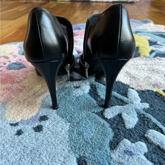 LK Bennett heels - Picture 2 of 7